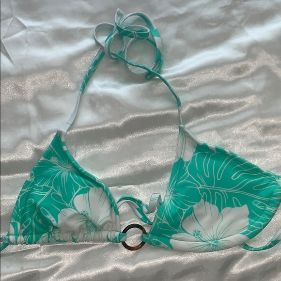 bikini - Picture 2 of 3